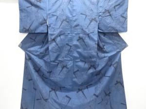 色紙に花模様織り出し本場村山大島紬着物